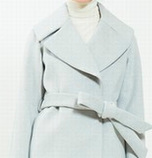 家族ノカタチ1話、上野樹里(熊谷葉菜子)ライトグレー・白色コート・ジャケット衣装