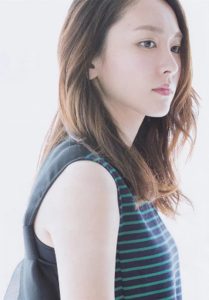 ガッキー新垣結衣の胸のカップ・バストサイズと身長体重スリーサイズ参考画像3